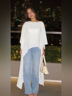Elegant White Longline Tunic Top - Versatile Women's Tunic
